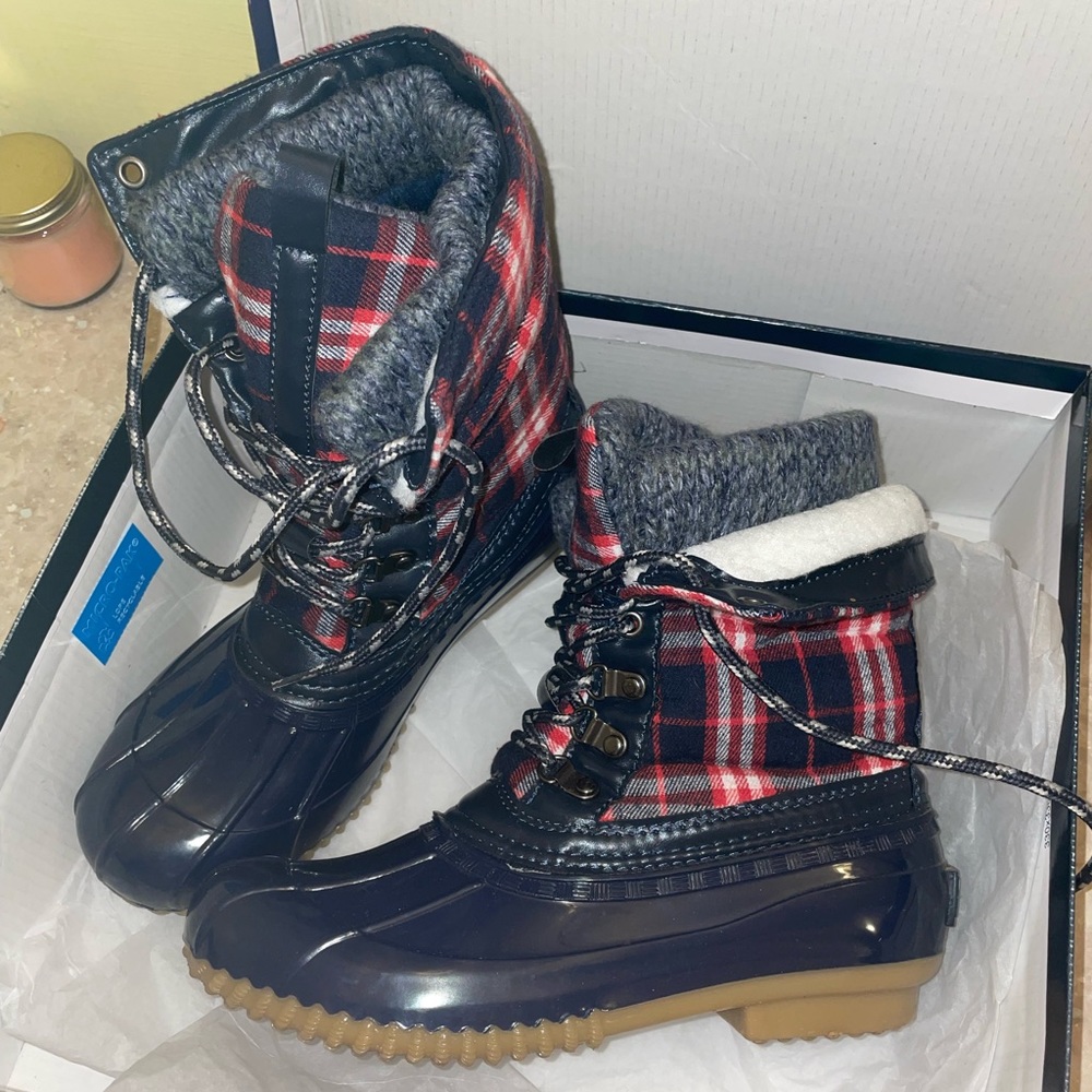 Ocean coast boots